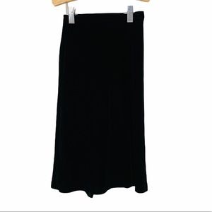 Girls Black Velvet Feel Skirt Size 6